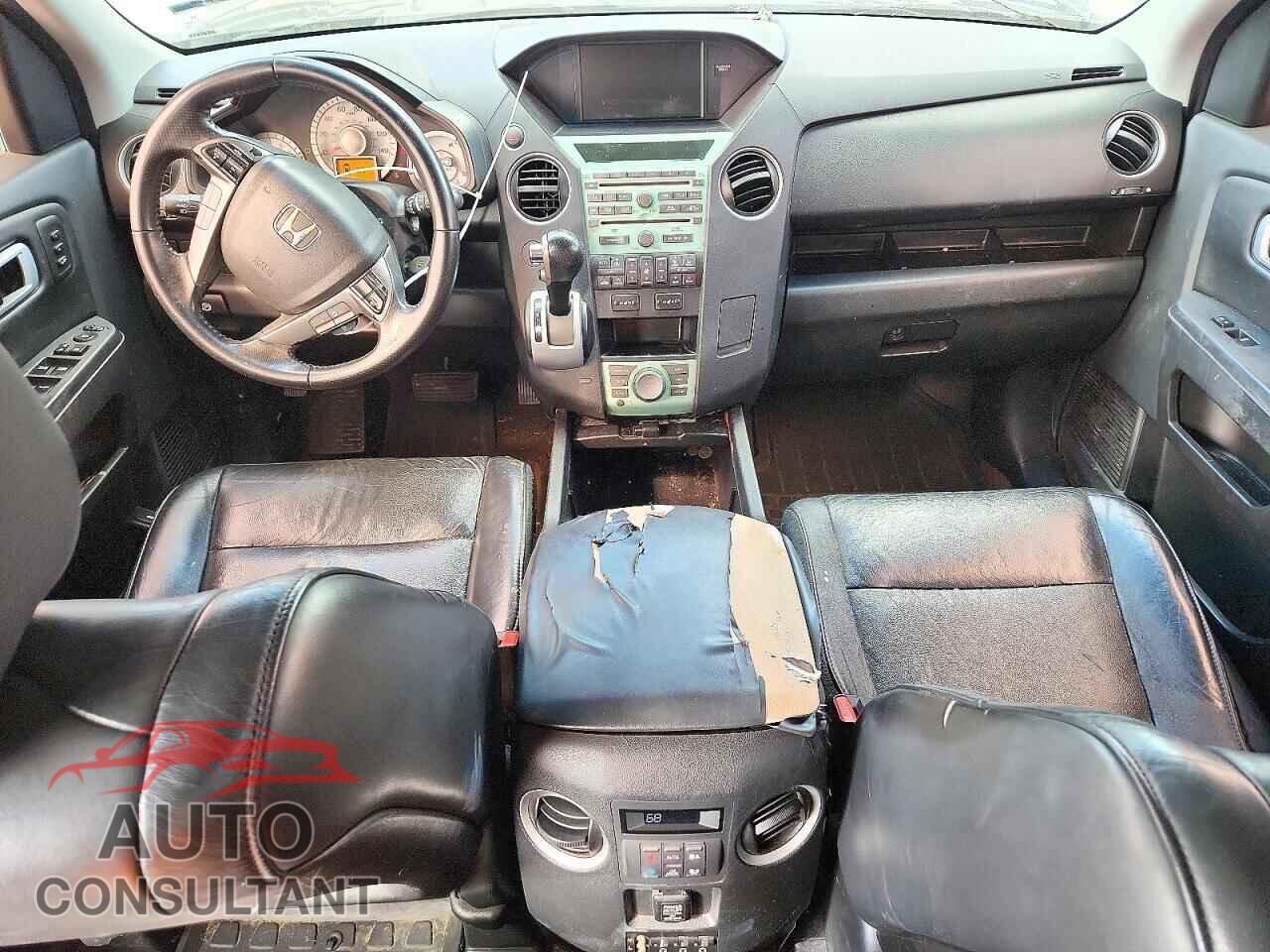 HONDA PILOT 2011 - 5FNYF3H91BB013365