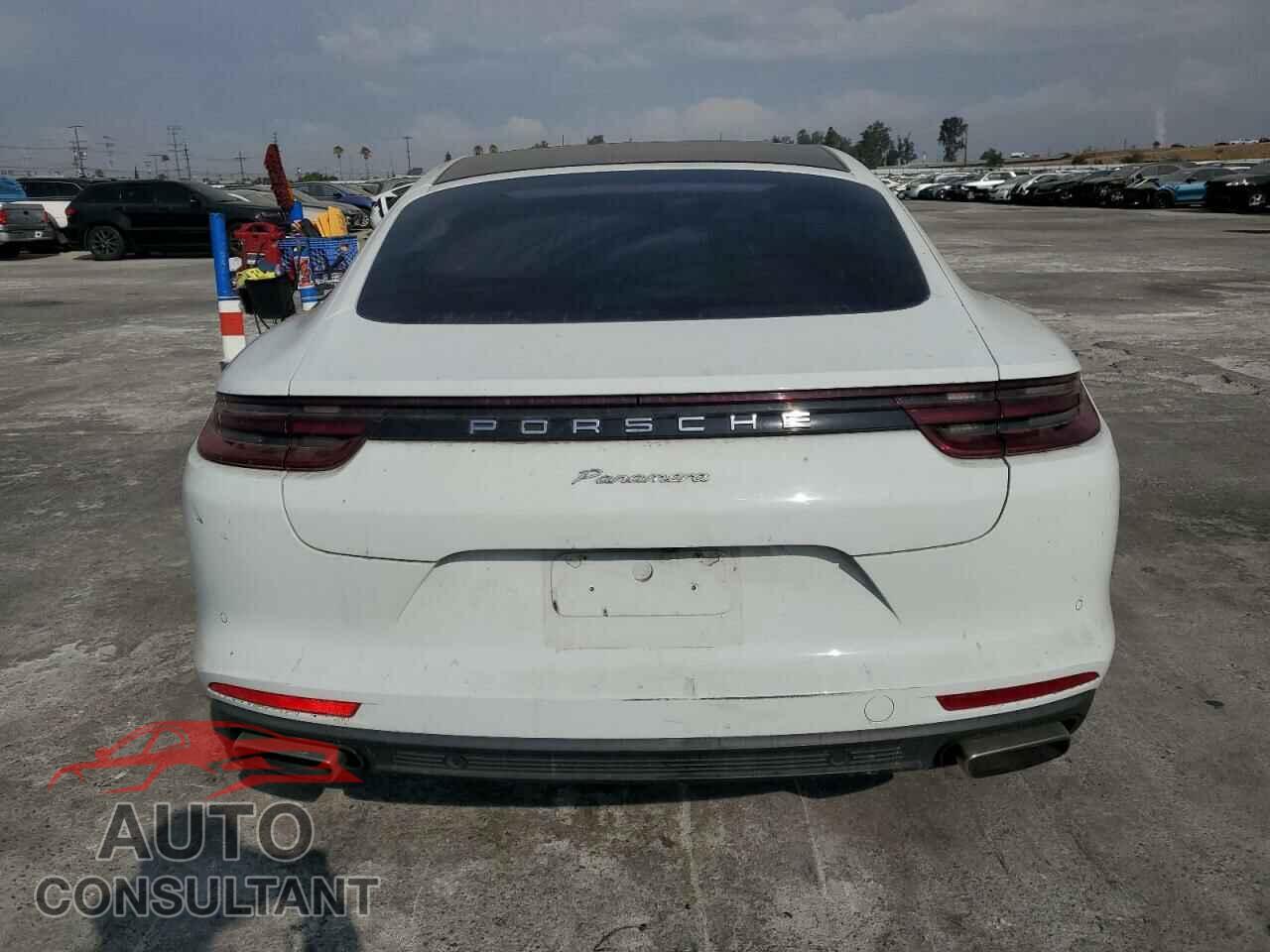PORSCHE PANAMERA 2017 - WP0AA2A79HL100942