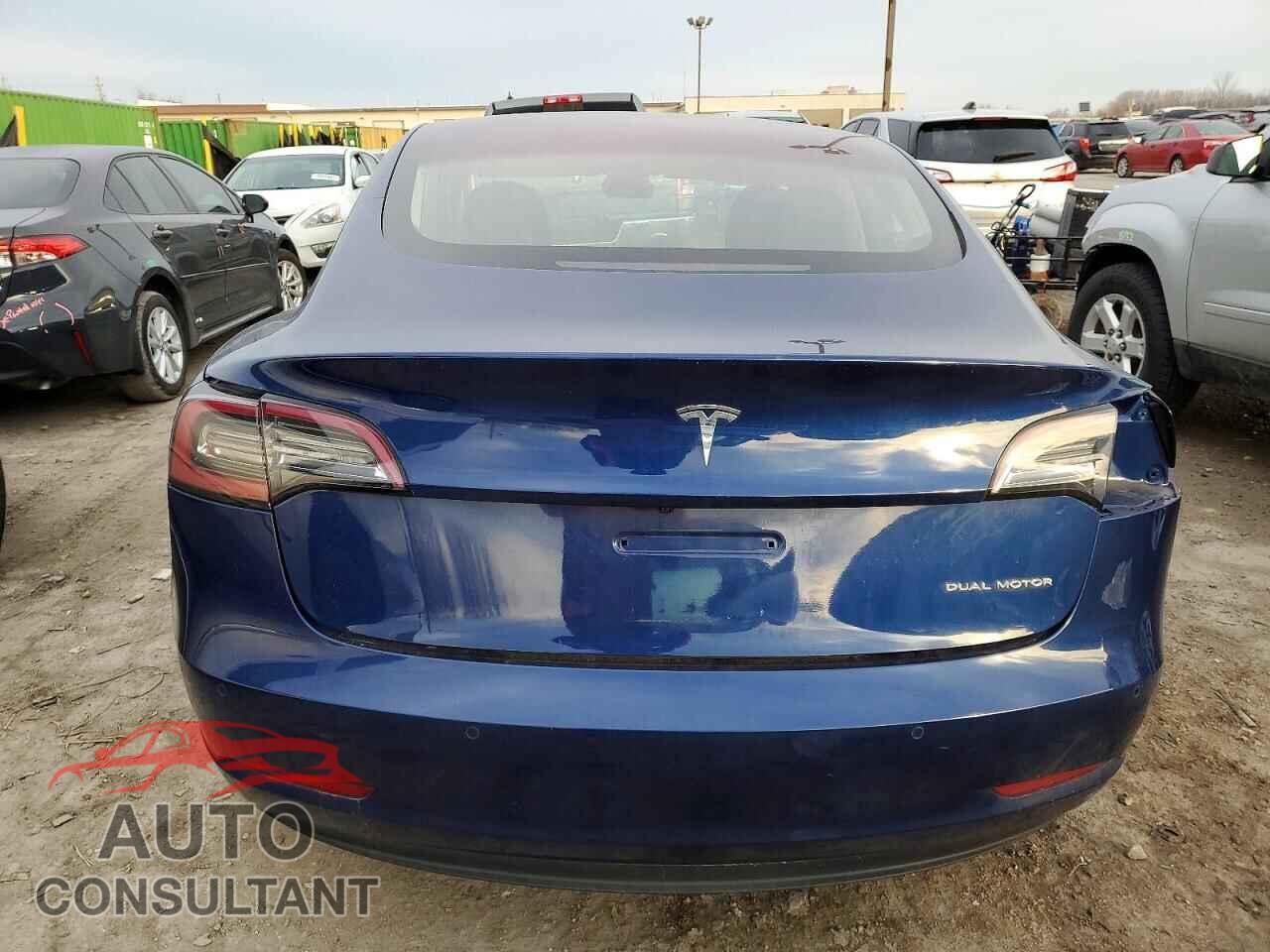 TESLA MODEL 3 2018 - 5YJ3E1EB6JF054209