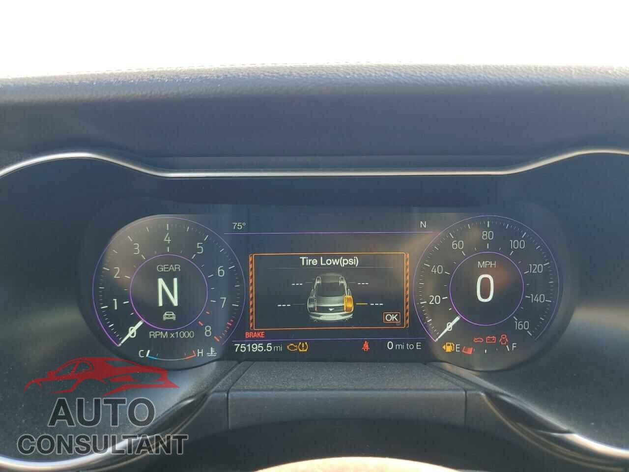 FORD MUSTANG 2020 - 1FA6P8CF7L5142752