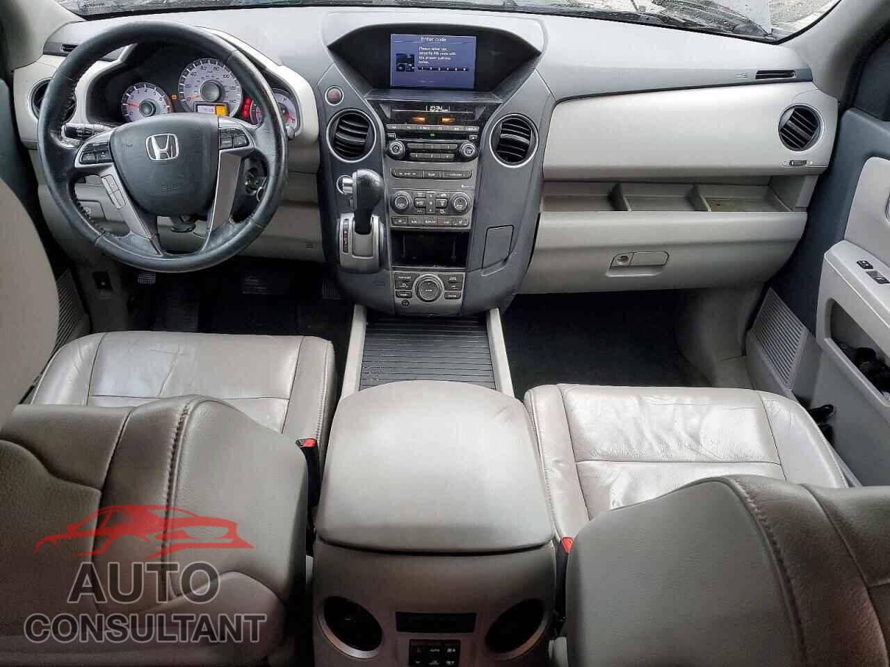 HONDA PILOT 2013 - 5FNYF4H75DB080400
