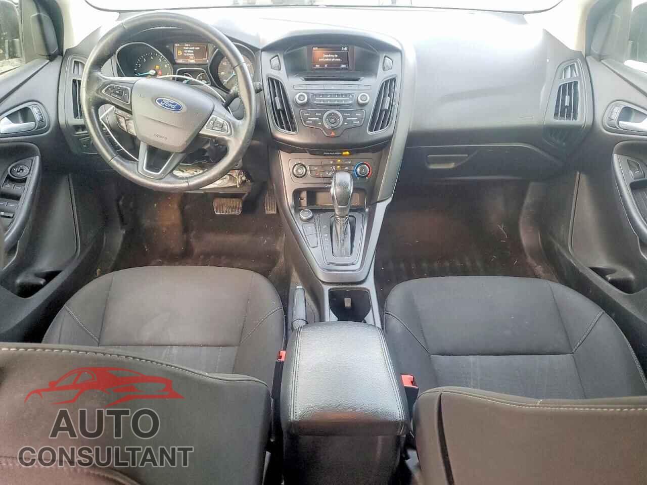 FORD FOCUS 2017 - 1FADP3K25HL310657