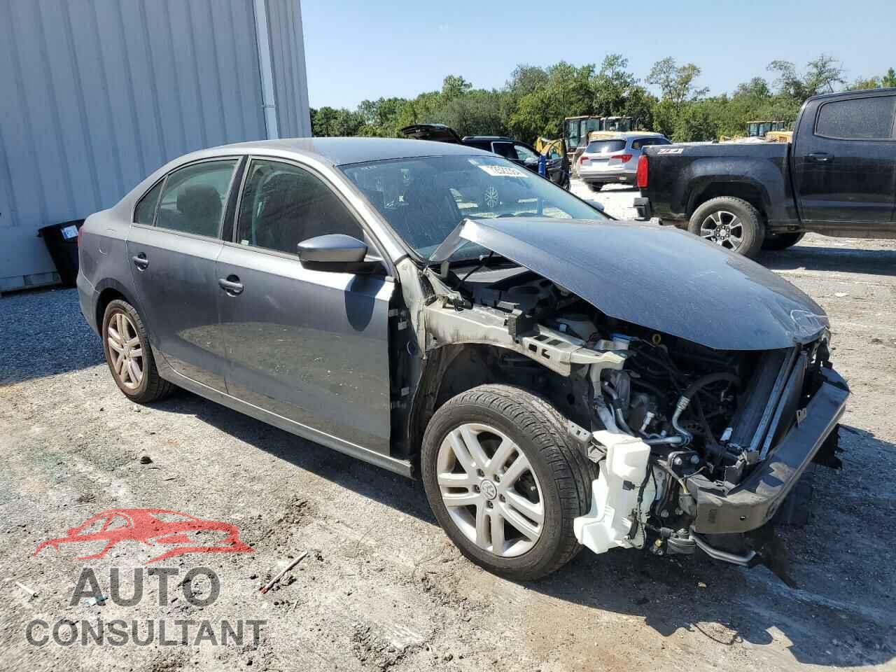 VOLKSWAGEN JETTA 2018 - 3VW2B7AJXJM240574