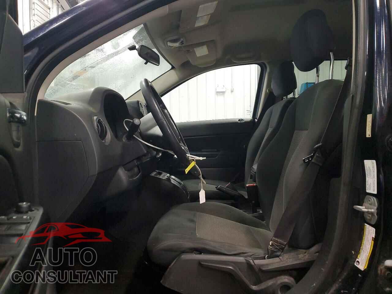 JEEP COMPASS 2011 - 1J4NF4FBXBD136517