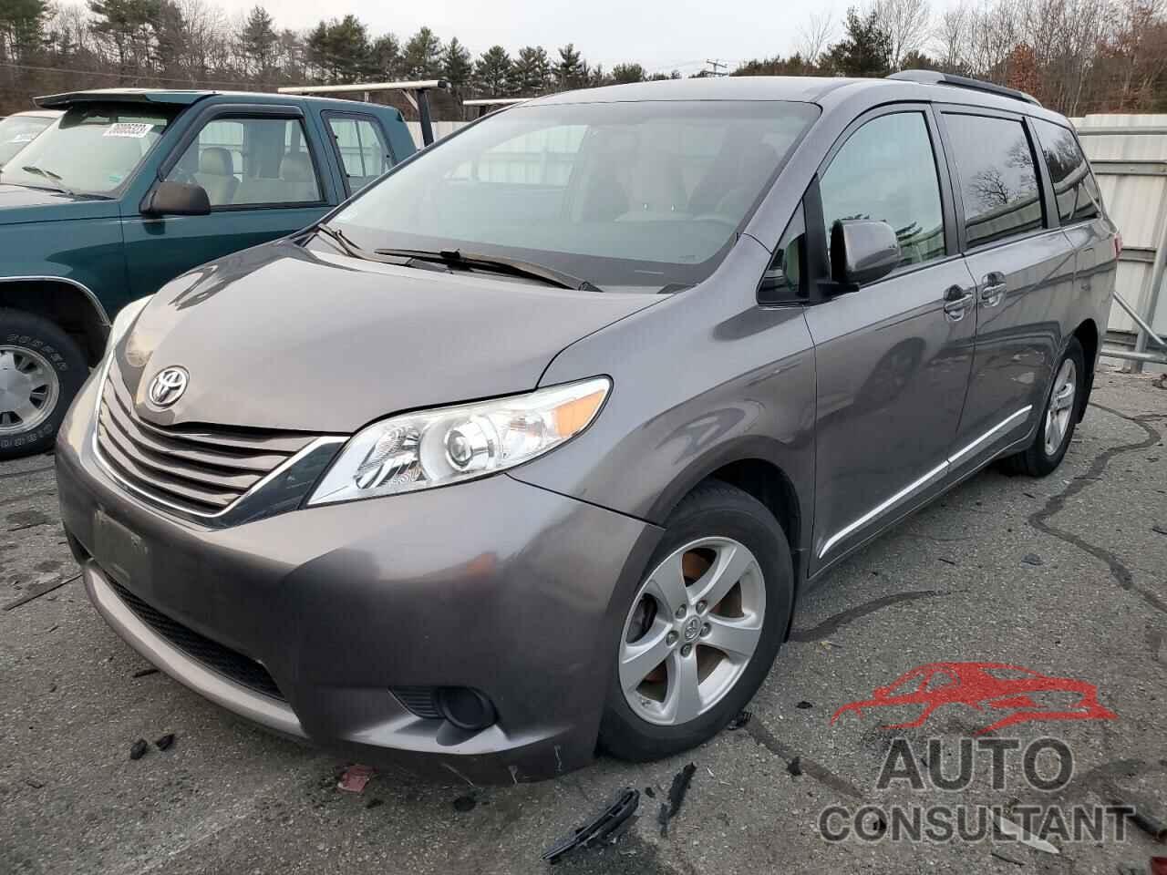 TOYOTA SIENNA 2017 - 5TDKZ3DC1HS825803