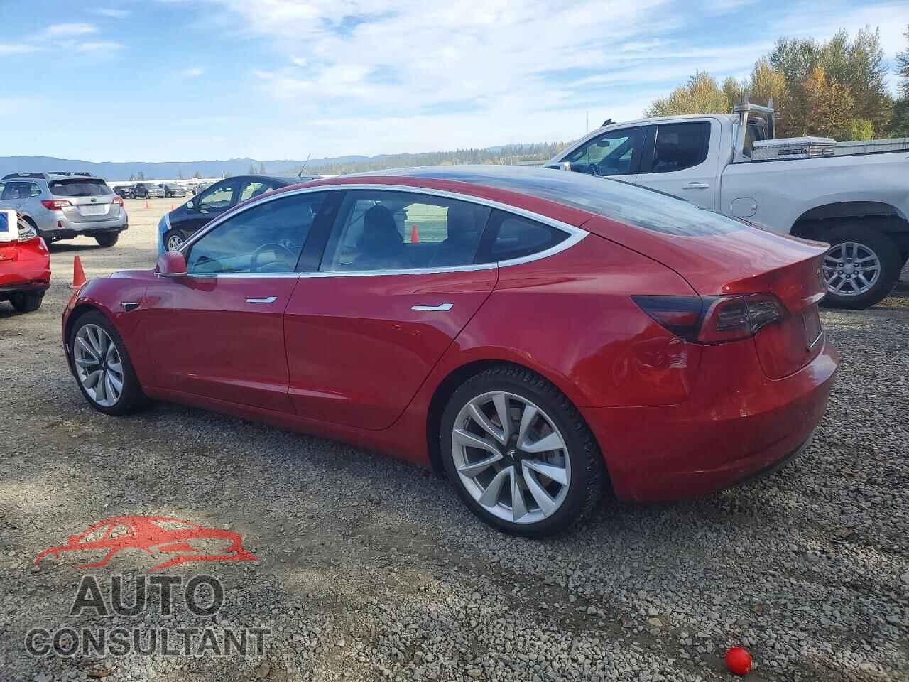 TESLA MODEL 3 2018 - 5YJ3E1EB6JF121732