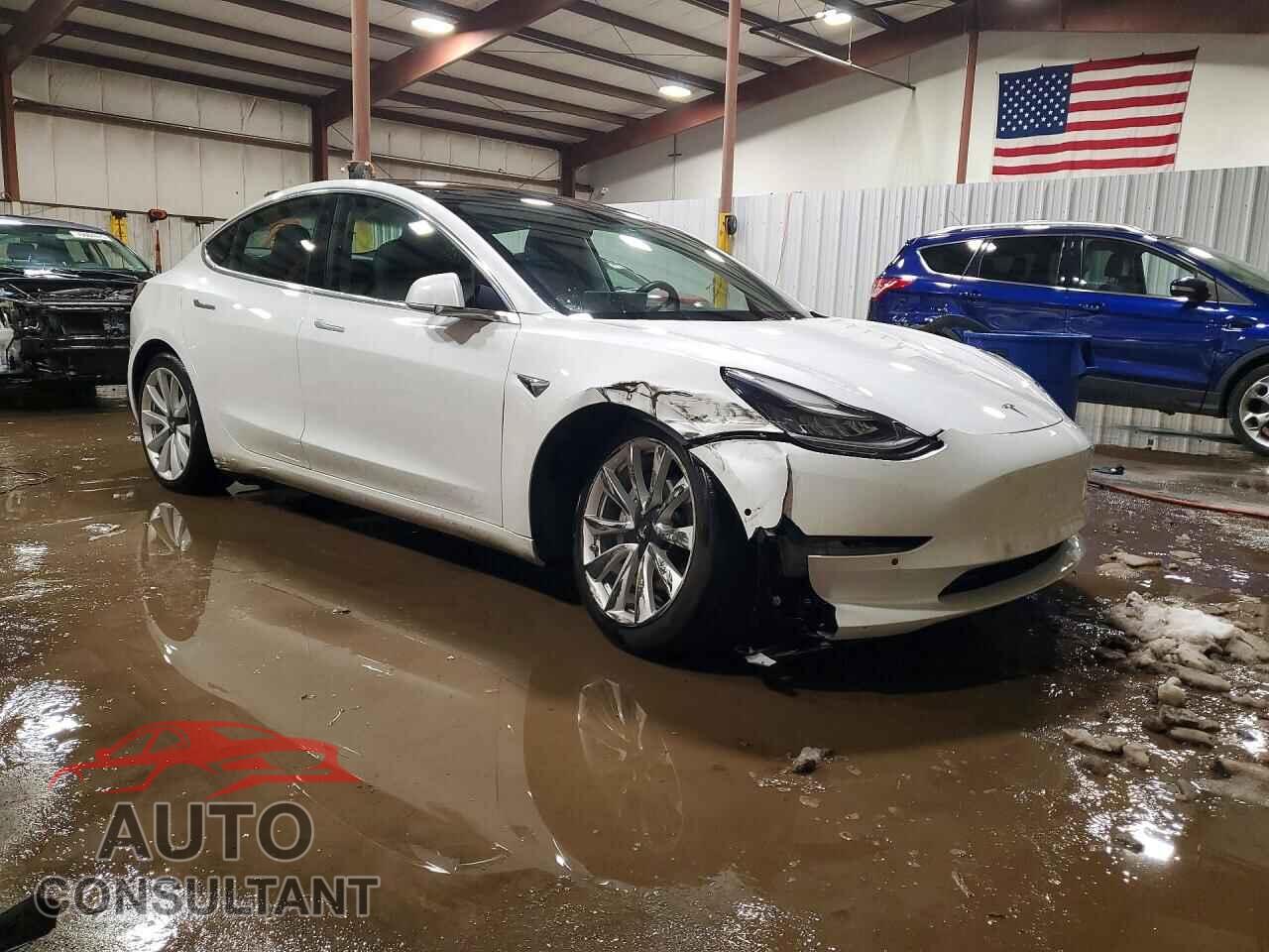 TESLA MODEL 3 2020 - 5YJ3E1EBXLF621069