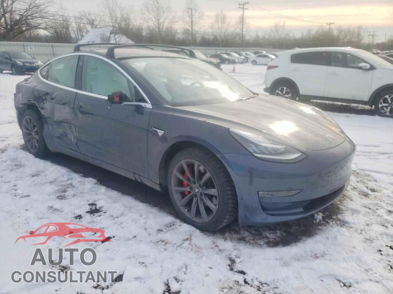TESLA MODEL 3 2018 - 5YJ3E1EB5JF074385