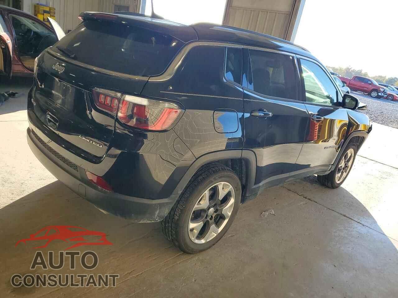 JEEP COMPASS 2018 - 3C4NJDCB2JT354355