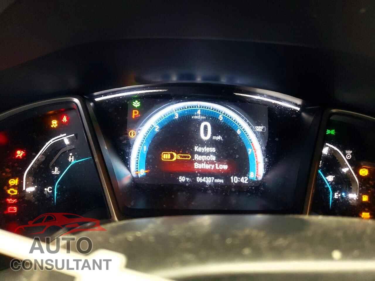 HONDA CIVIC 2018 - 2HGFC2F70JH586411