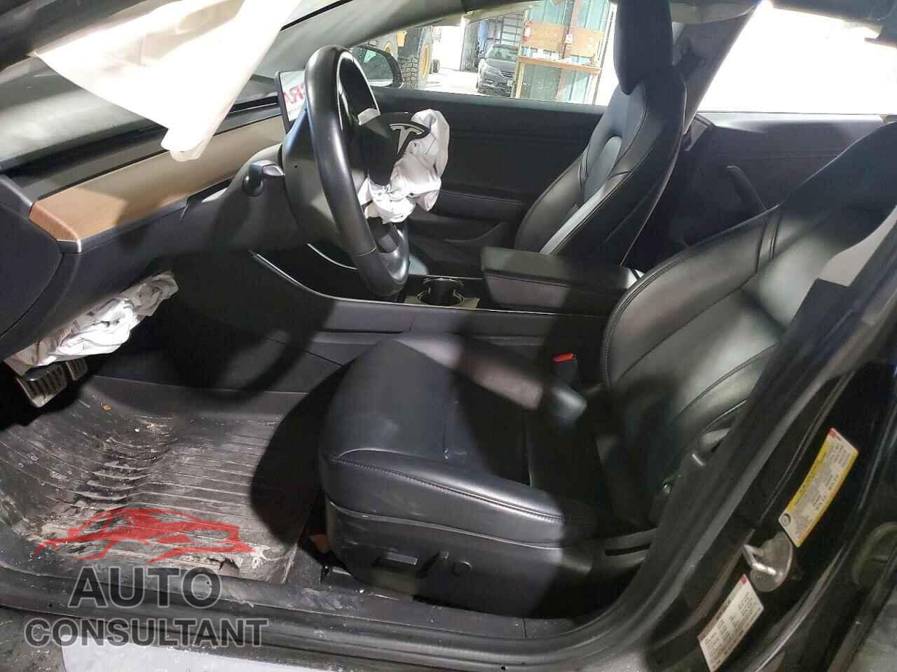 TESLA MODEL 3 2018 - 5YJ3E1EB7JF149264