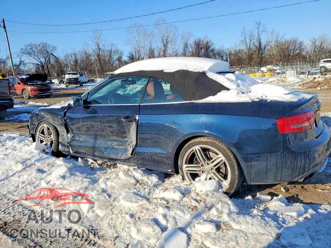 AUDI S5/RS5 2011 - WAUCGAFH2BN008602