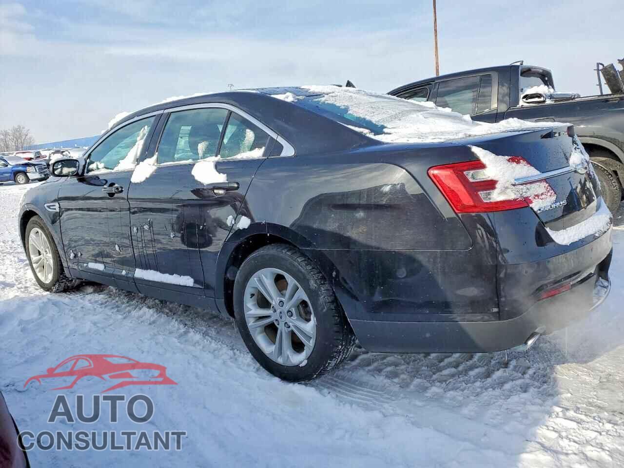 FORD TAURUS 2019 - 1FAHP2E8XKG100521