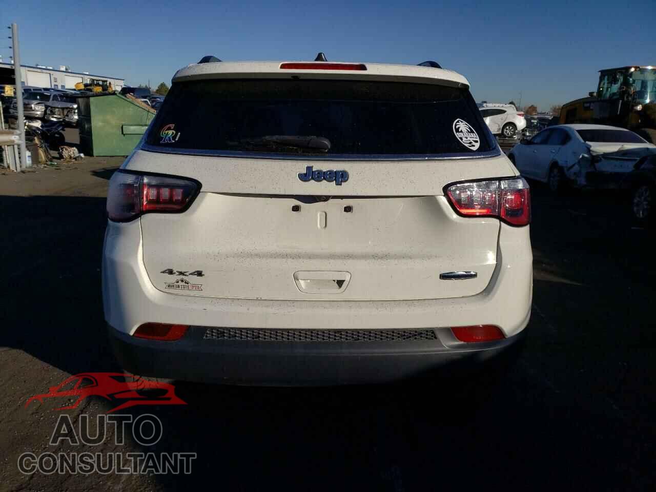 JEEP COMPASS 2017 - 3C4NJDBB2HT681561