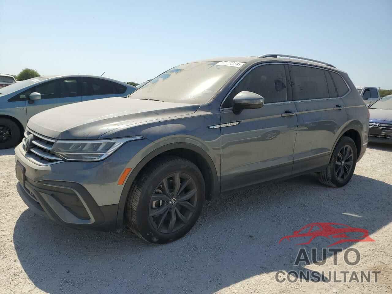 VOLKSWAGEN TIGUAN 2022 - 3VV3B7AX3NM013570