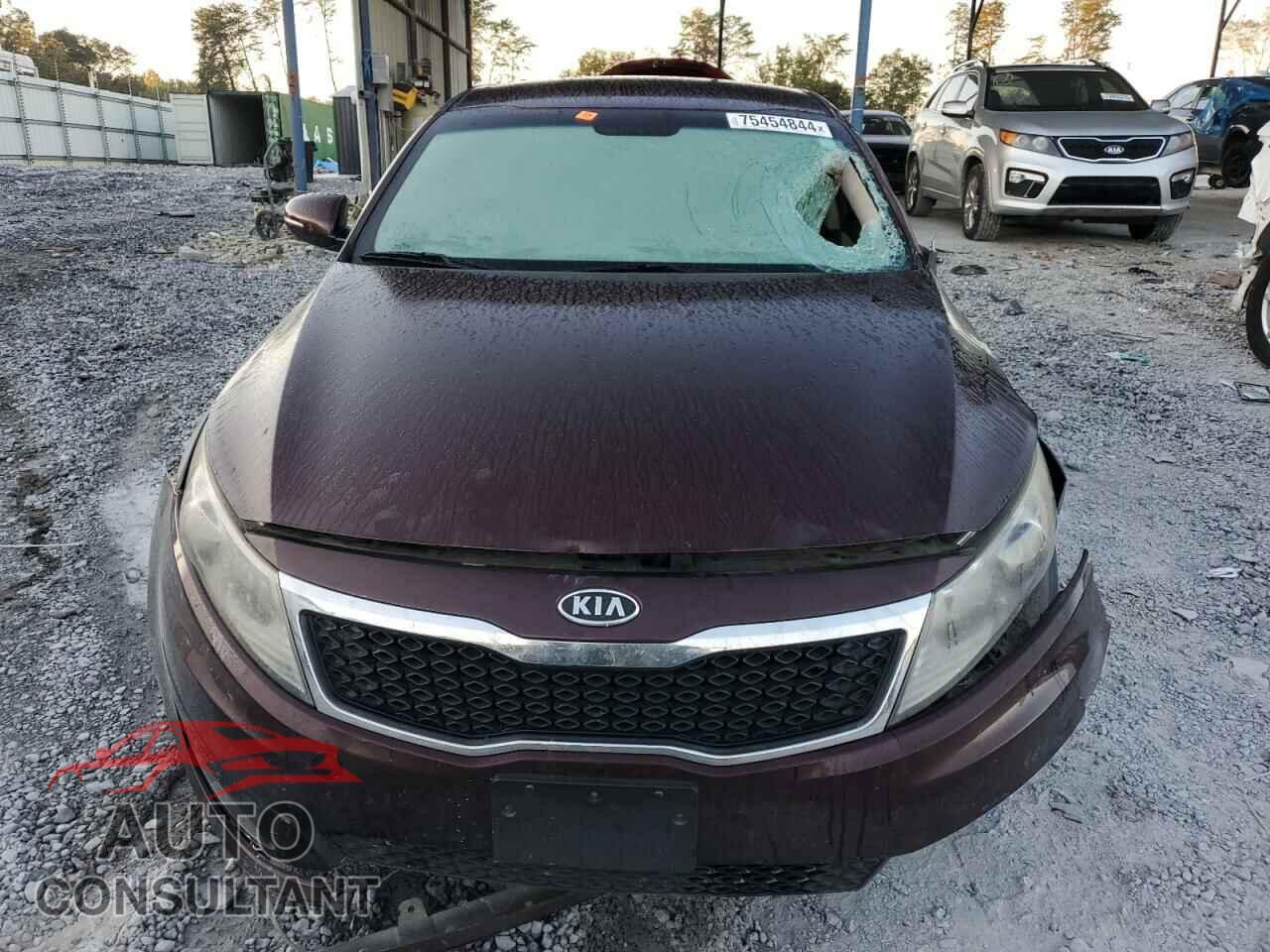 KIA OPTIMA 2011 - KNAGM4A76B5162949