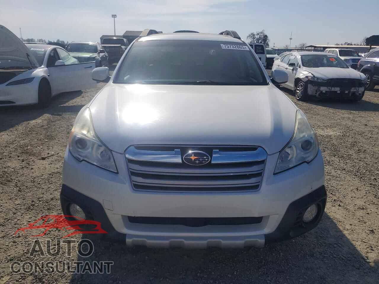 SUBARU OUTBACK 2014 - 4S4BRBLCXE3208047