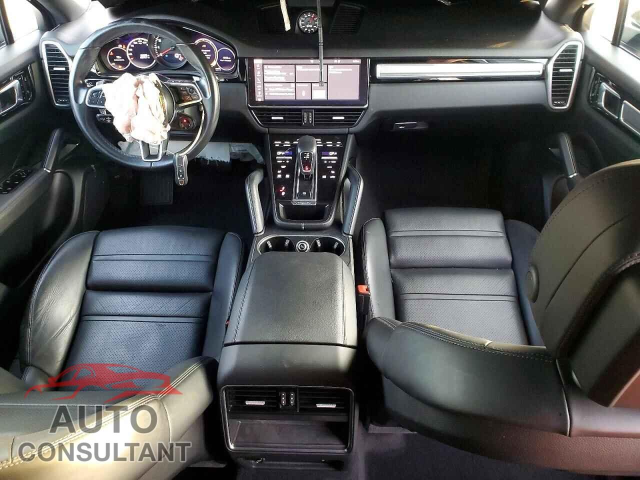 PORSCHE CAYENNE 2021 - WP1BA2AY0MDA40646