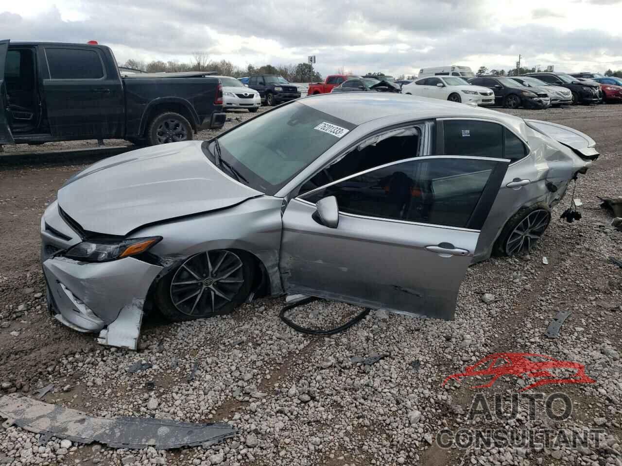 TOYOTA CAMRY 2021 - 4T1G11AK0MU427982