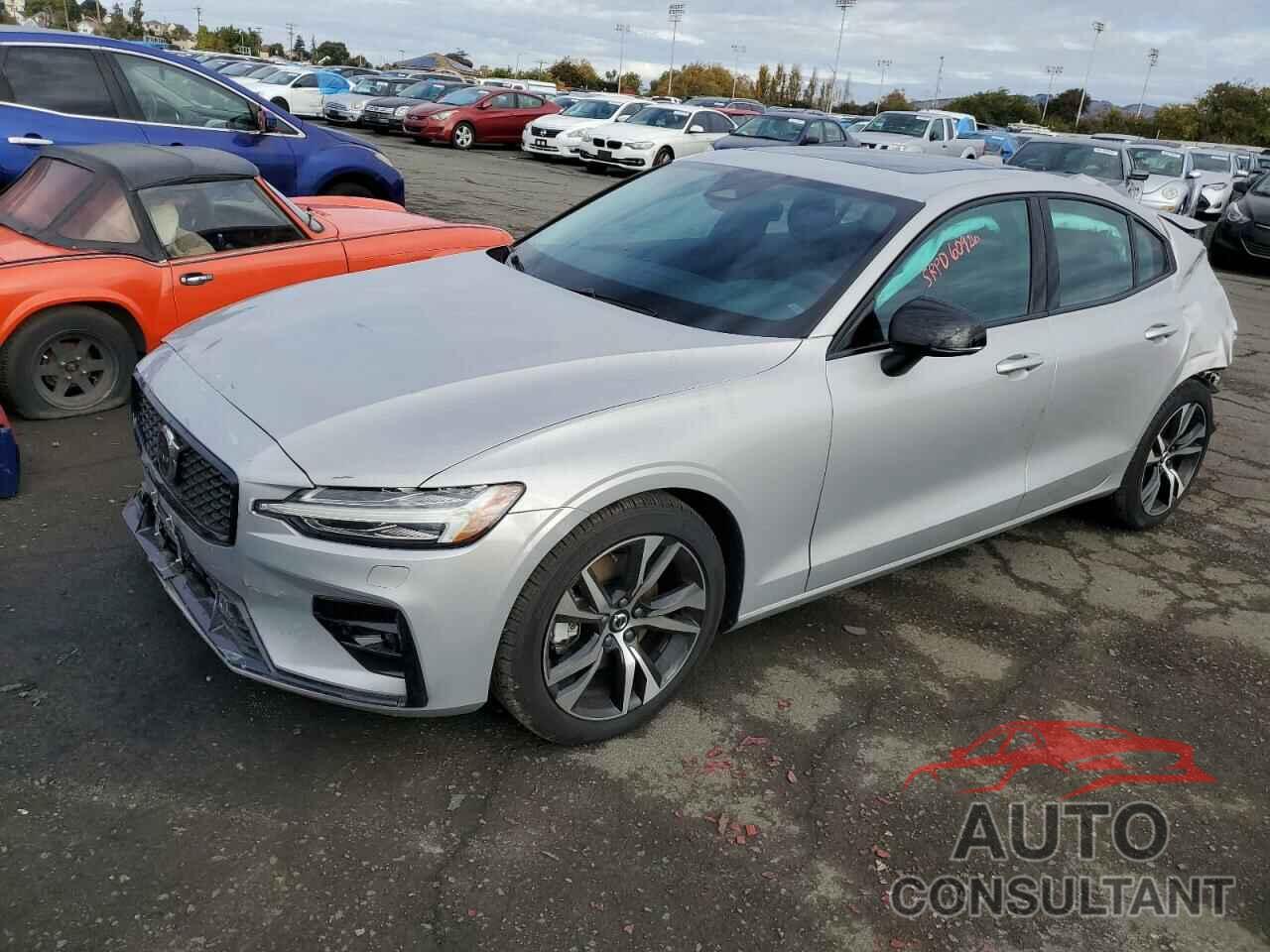 VOLVO S60 CORE 2023 - 7JRL12TV5PG244436