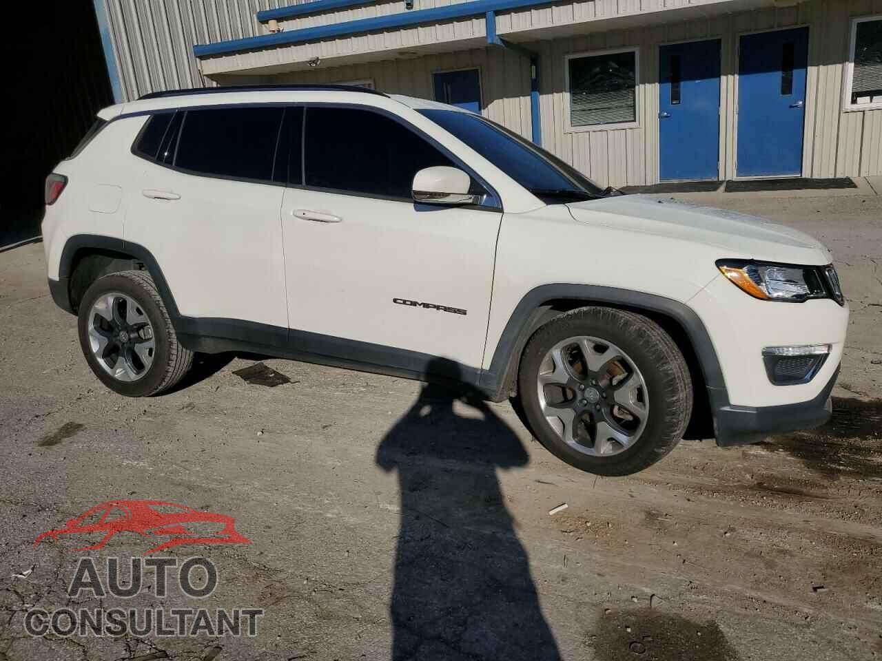 JEEP COMPASS 2019 - 3C4NJDCB4KT771882