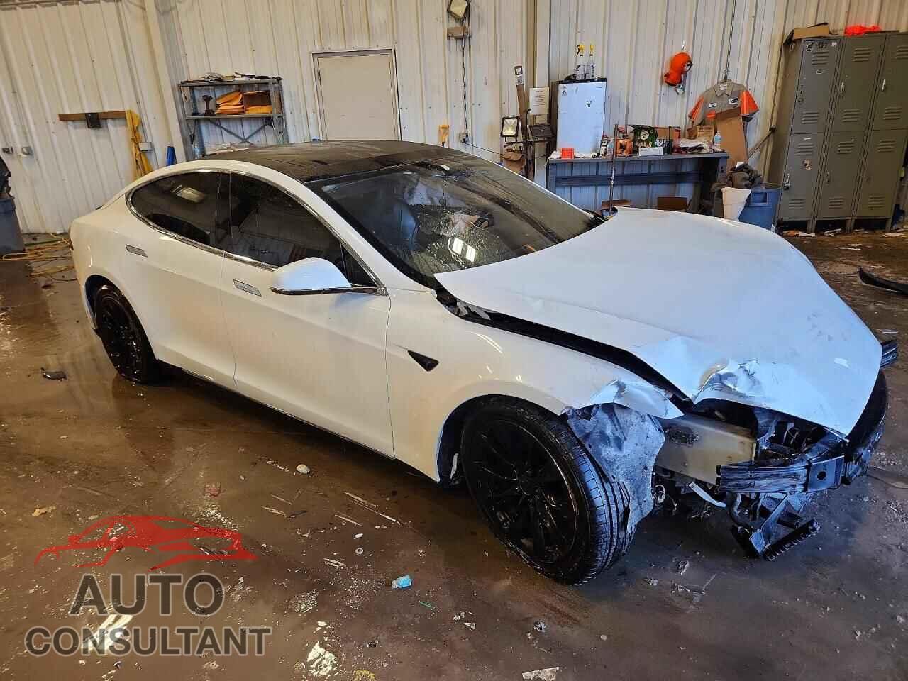TESLA MODEL S 2016 - 5YJSA1E20GF136484