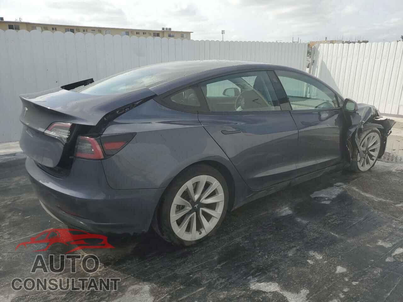 TESLA MODEL 3 2022 - 5YJ3E1EA1NF369688