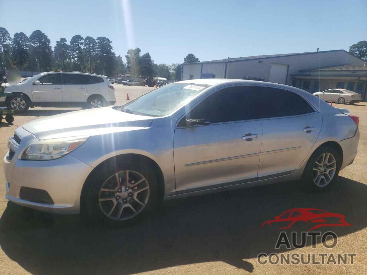 CHEVROLET MALIBU 2013 - 1G11C5SA8DF317888