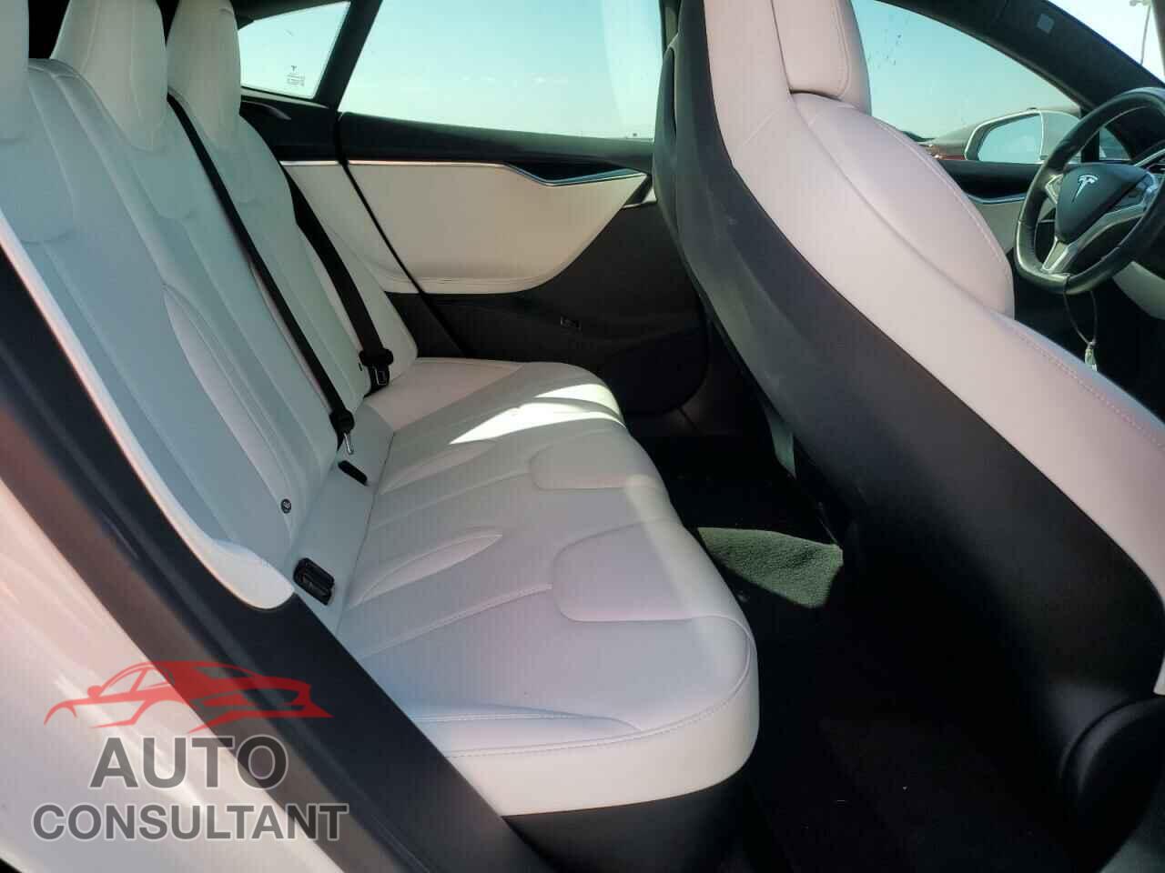 TESLA MODEL S 2017 - 5YJSA1E44HF204790