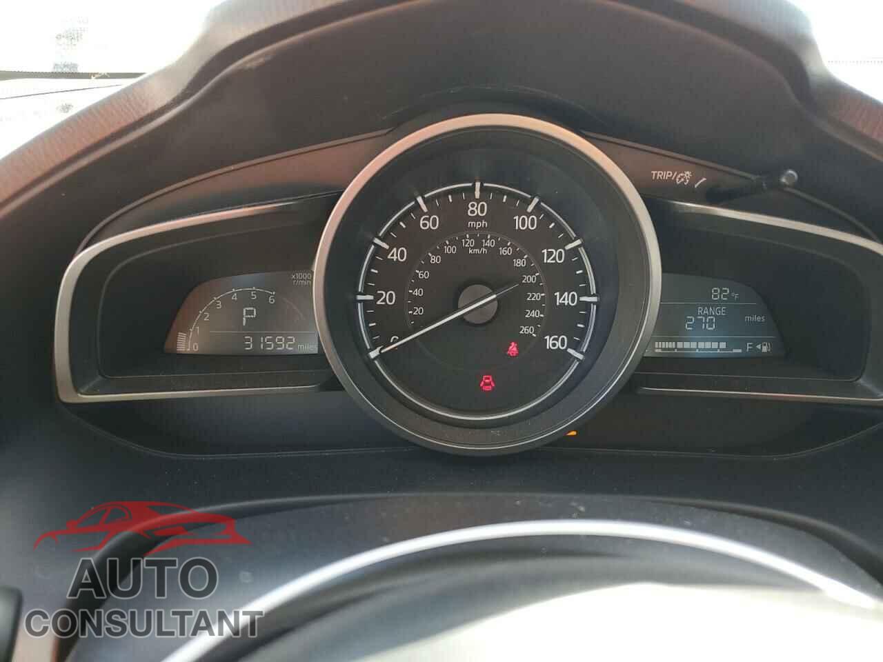 MAZDA 3 2018 - 3MZBN1V37JM170113