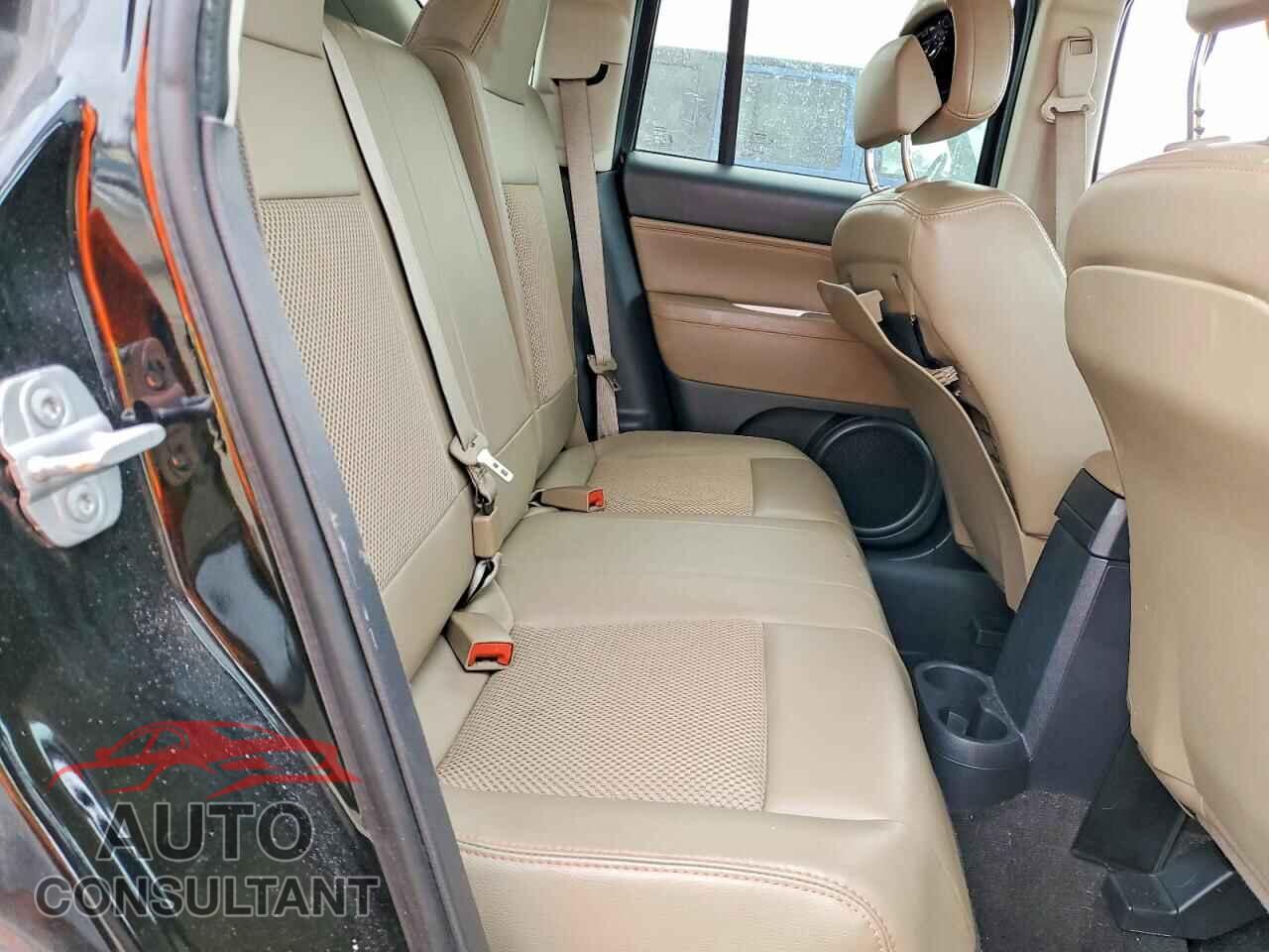 JEEP COMPASS 2014 - 1C4NJCEA2ED618975