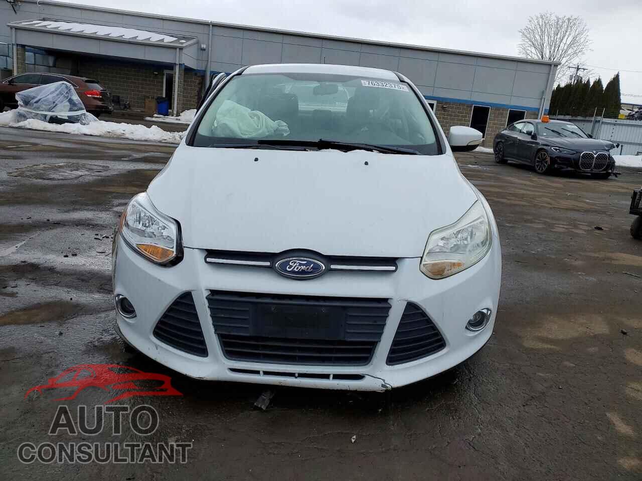 FORD FOCUS 2012 - 1FAHP3F24CL240752