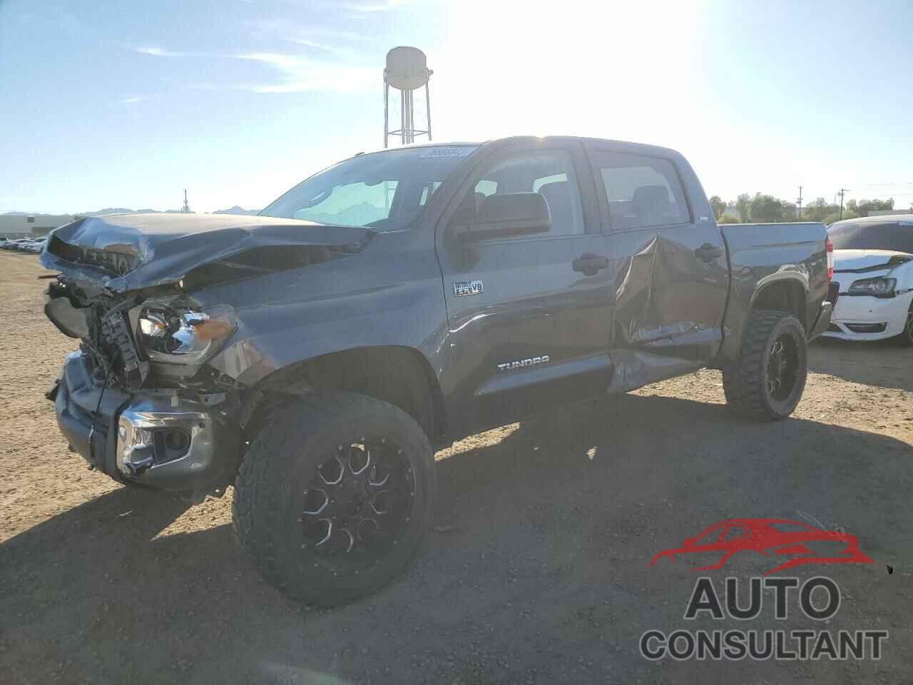 TOYOTA TUNDRA 2018 - 5TFEY5F14JX229897