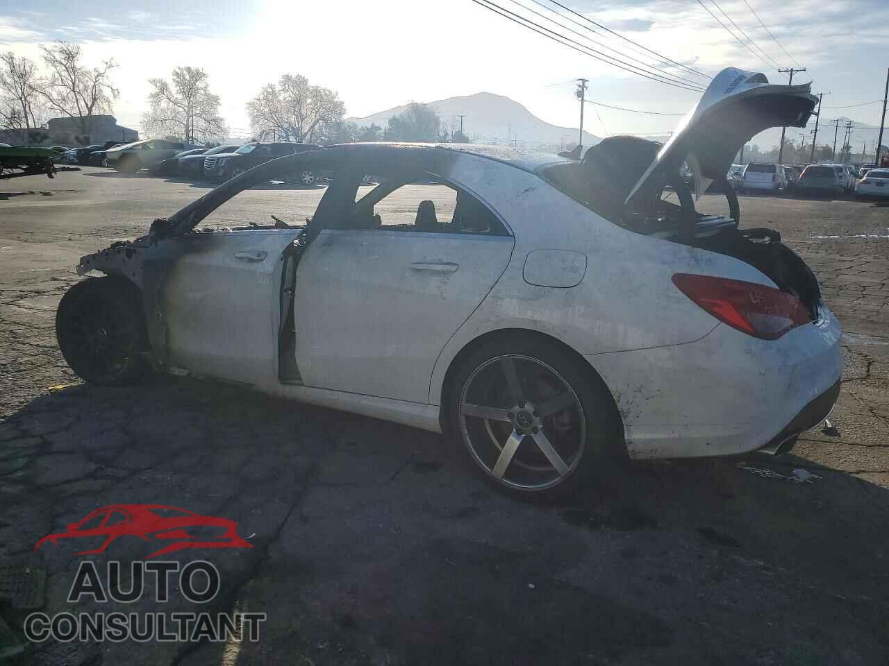 MERCEDES-BENZ CLA-CLASS 2016 - WDDSJ4EB4GN370801