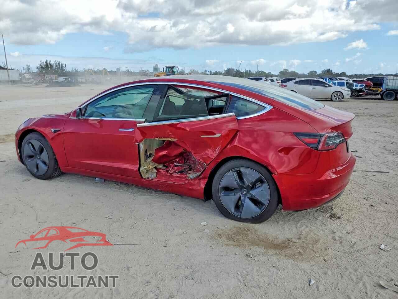 TESLA MODEL 3 2019 - 5YJ3E1EA7KF299013