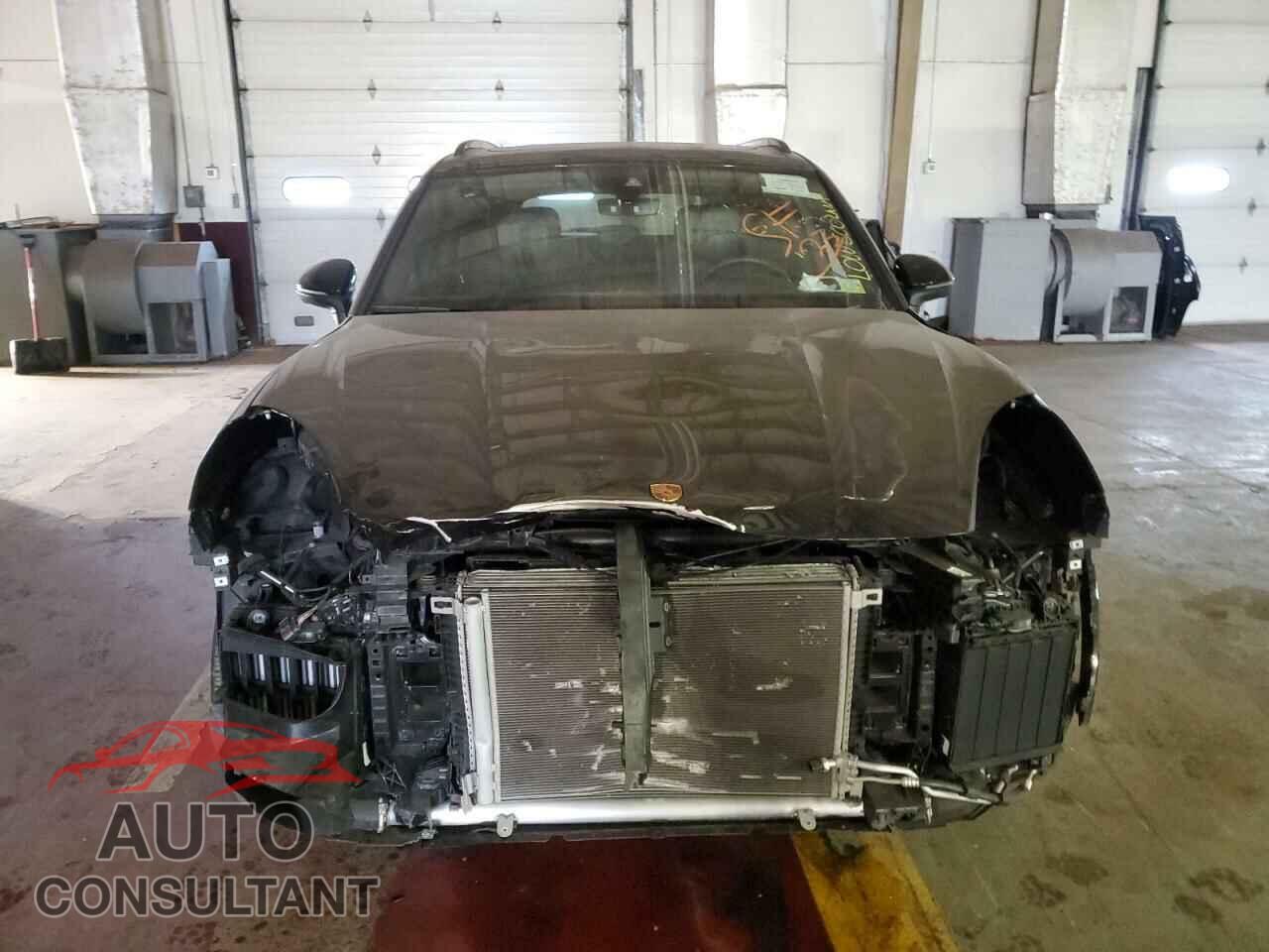 PORSCHE CAYENNE BA 2023 - WP1AA2AY7PDA03710
