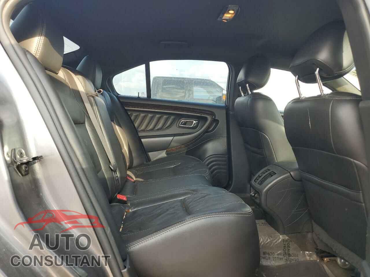 FORD TAURUS 2014 - 1FAHP2F82EG176155