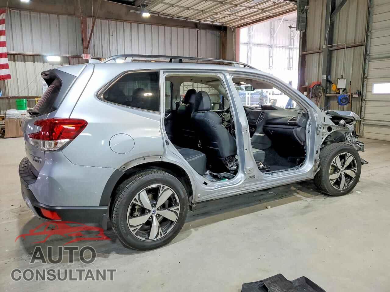 SUBARU FORESTER 2020 - JF2SKAXC3LH570199