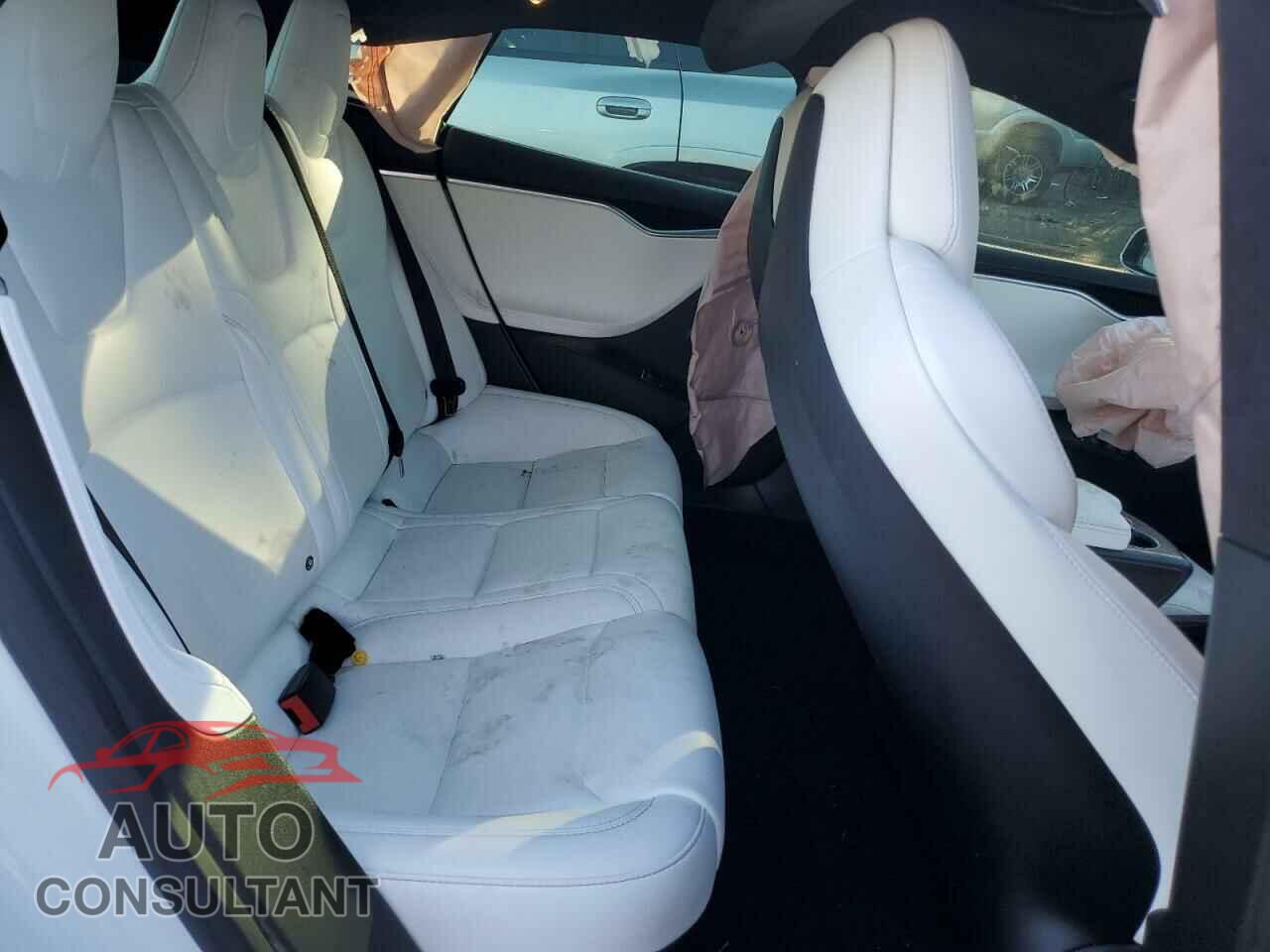 TESLA MODEL S 2018 - 5YJSA1E23JF253595