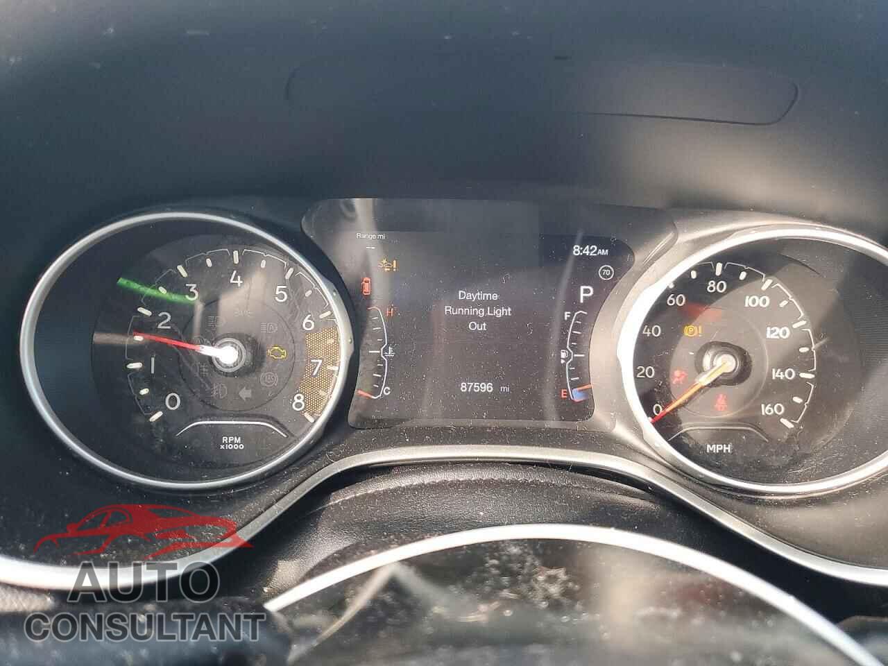 JEEP COMPASS 2018 - 3C4NJDCB8JT392995