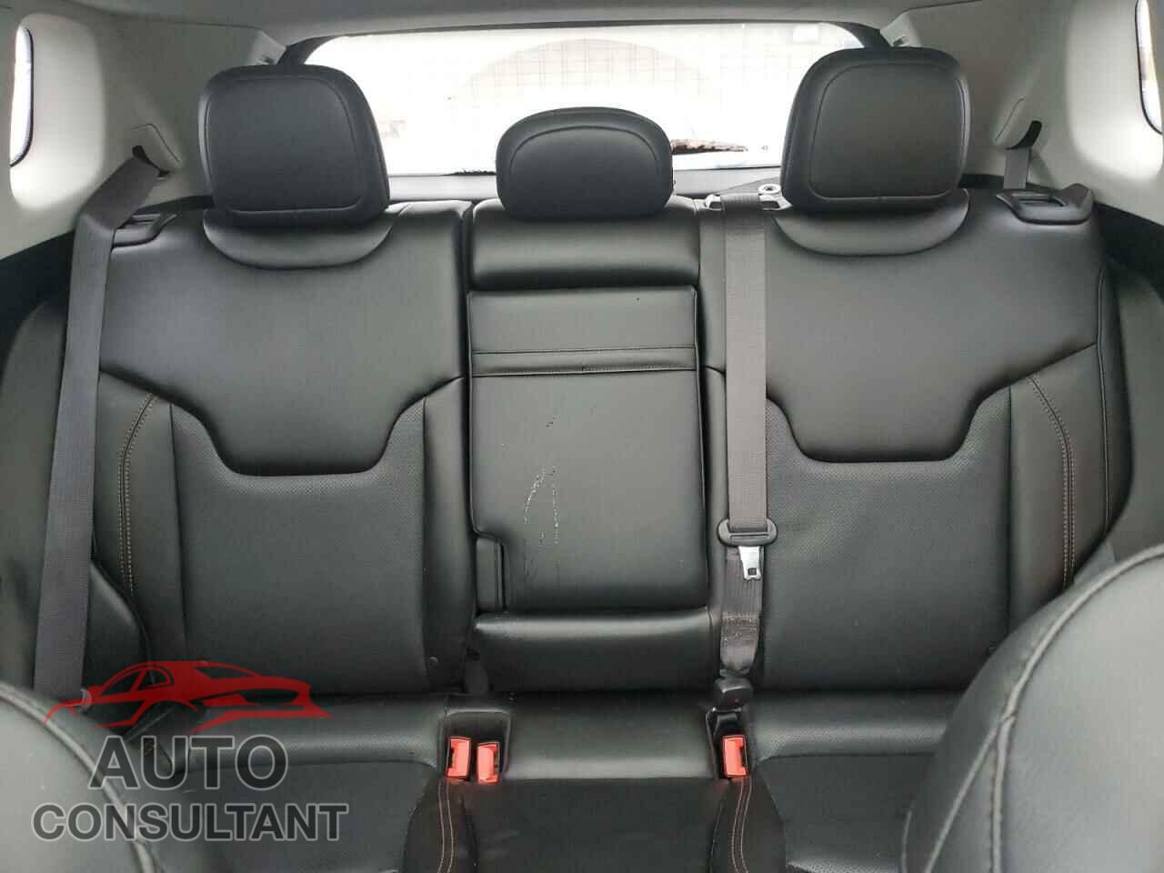 JEEP COMPASS 2018 - 3C4NJDCB7JT245812