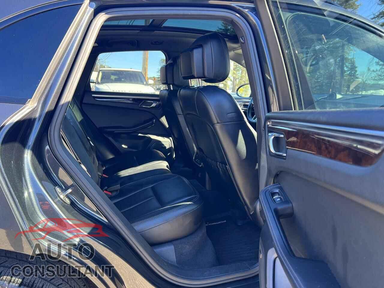 PORSCHE MACAN 2018 - WP1AB2A5XJLB30581