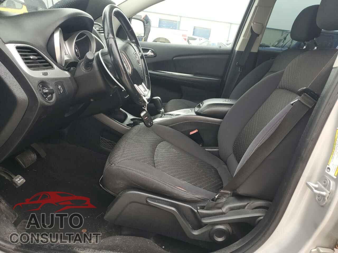 DODGE JOURNEY 2012 - 3C4PDCABXCT372585