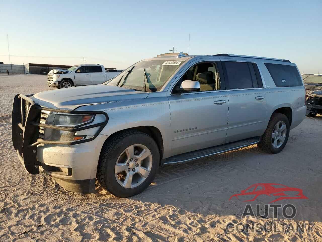 CHEVROLET SUBURBAN 2016 - 1GNSKJKC9GR261706