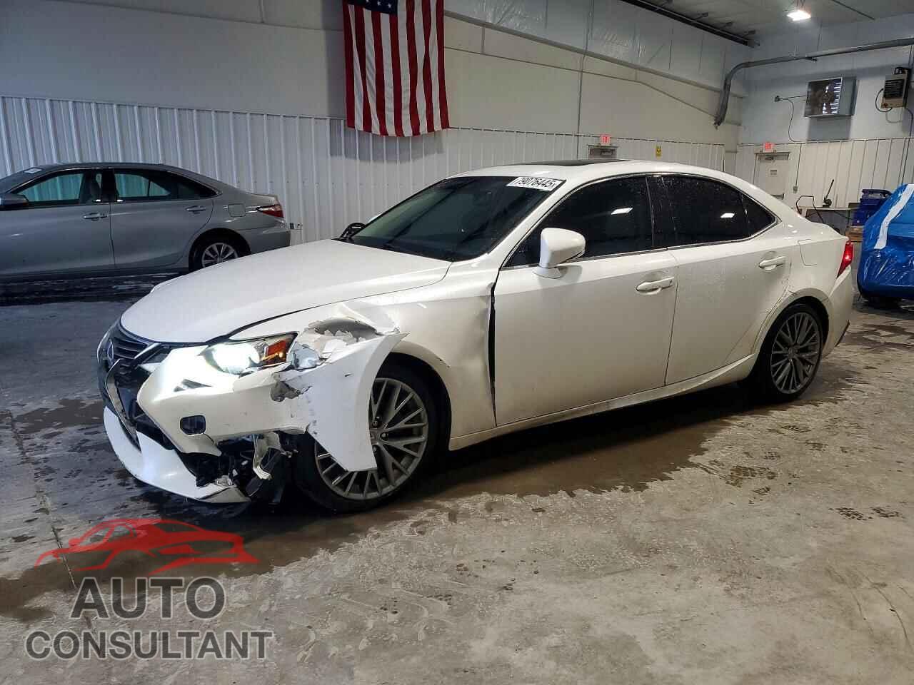 LEXUS IS 2014 - JTHCF1D28E5014394