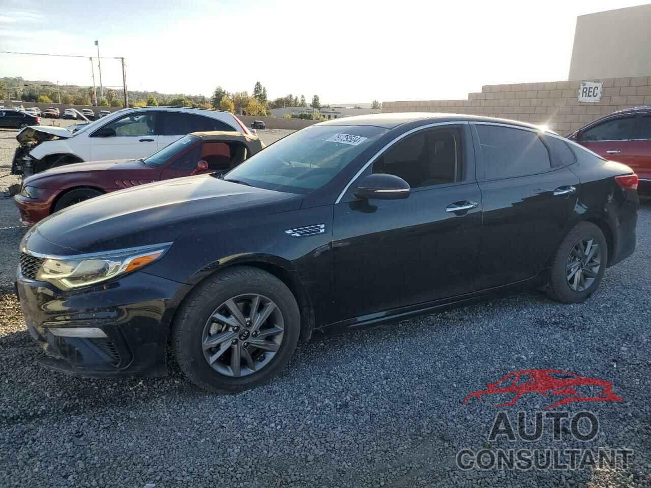 KIA OPTIMA 2019 - 5XXGT4L33KG371934