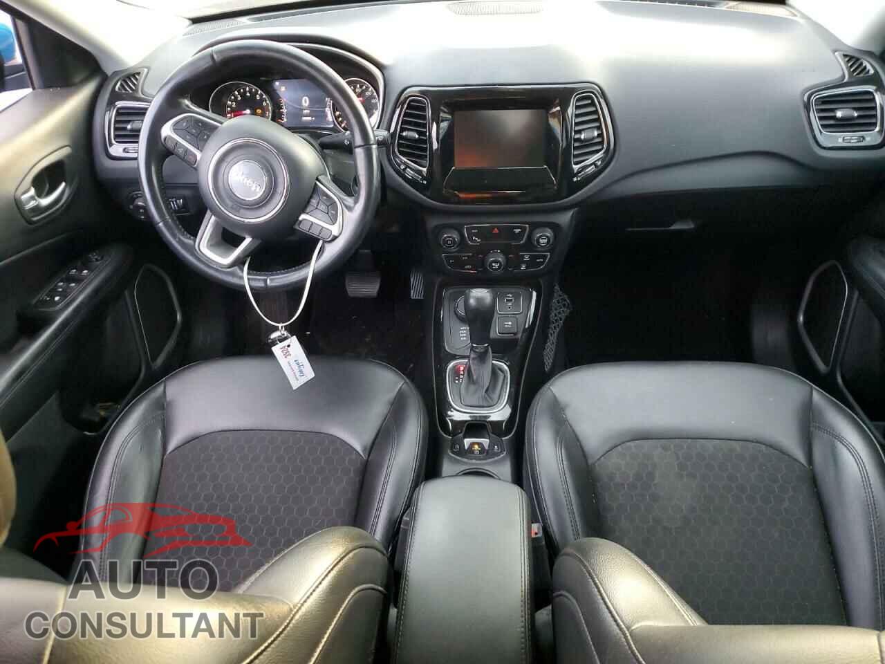 JEEP COMPASS 2018 - 3C4NJDBB5JT314966