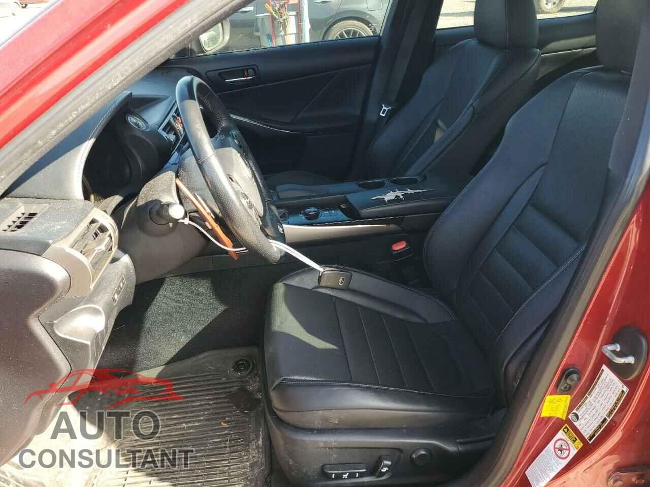 LEXUS IS 2014 - JTHBF1D25E5021587