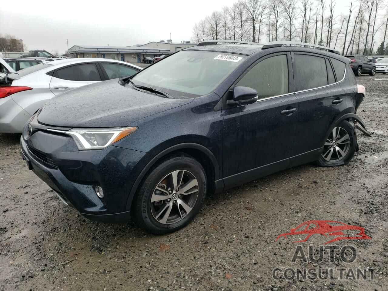 TOYOTA RAV4 2017 - JTMRFREV1HJ715860