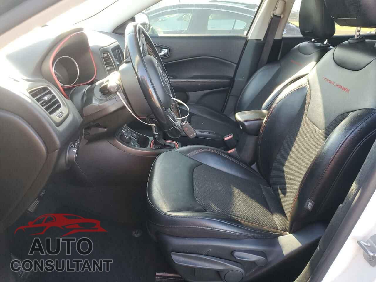 JEEP COMPASS 2020 - 3C4NJDDB8LT124126